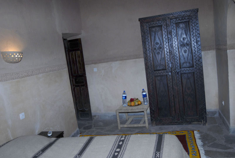 Kasbah Imdoukal Hotel Nkob Exterior foto